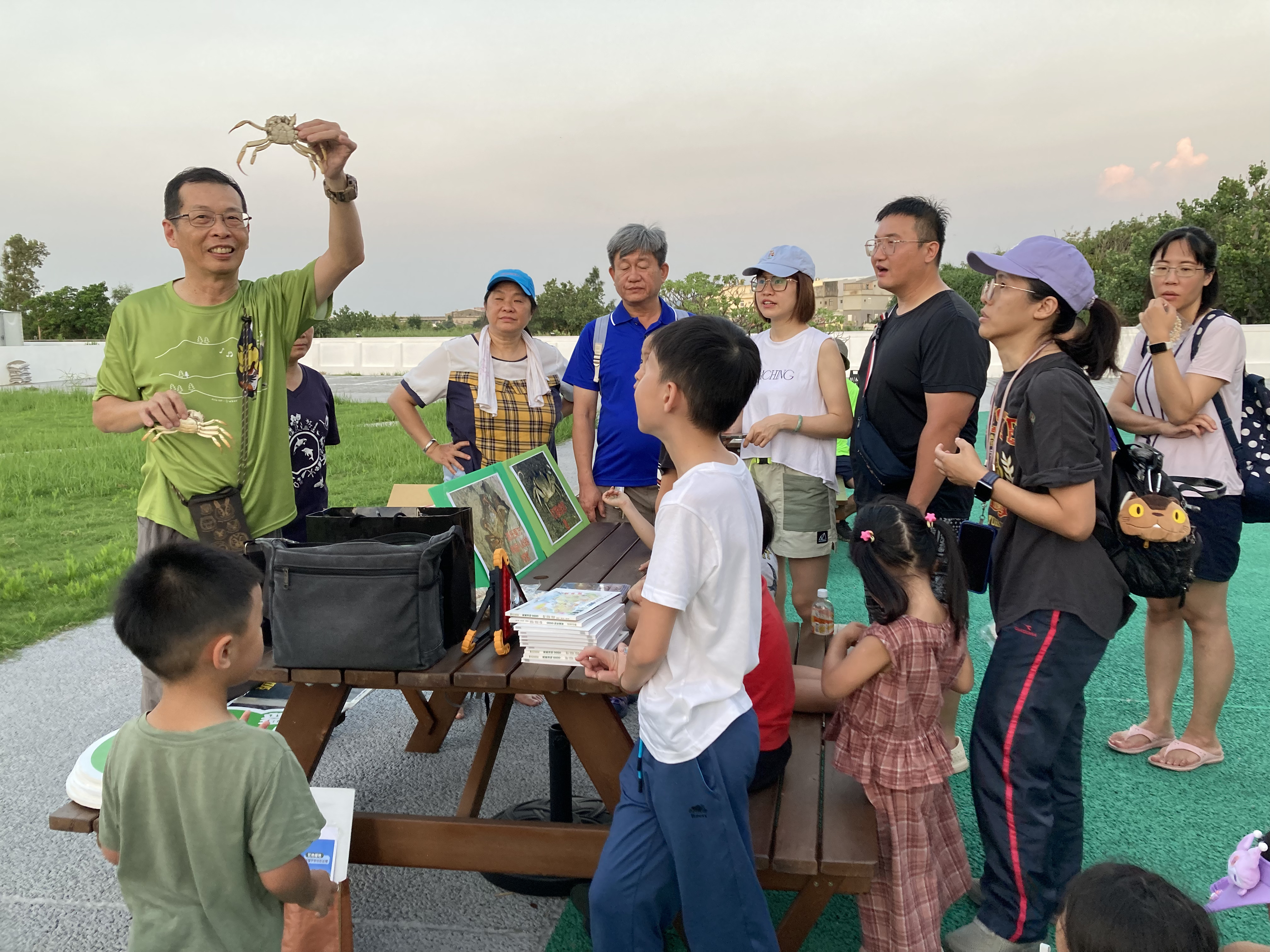  農業局邀民一起守護生態！陸蟹巡守體驗開放報名