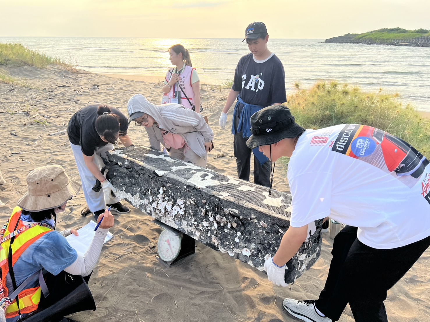新北舉辦「永續未來學院」高中體驗營 30位青少年用行動守...