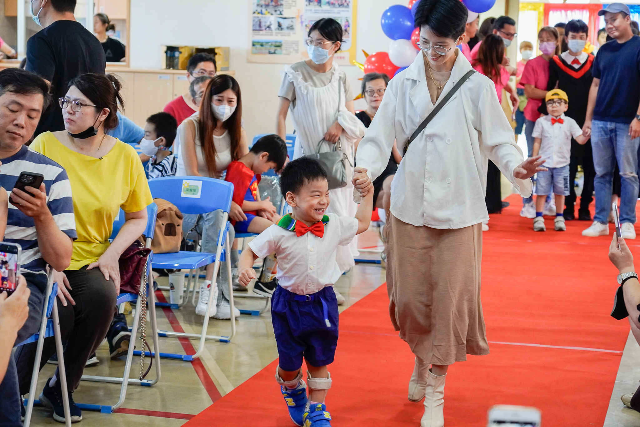 八里愛心教養院附設日托中心聯合畢典 慢飛天使小超人 用...