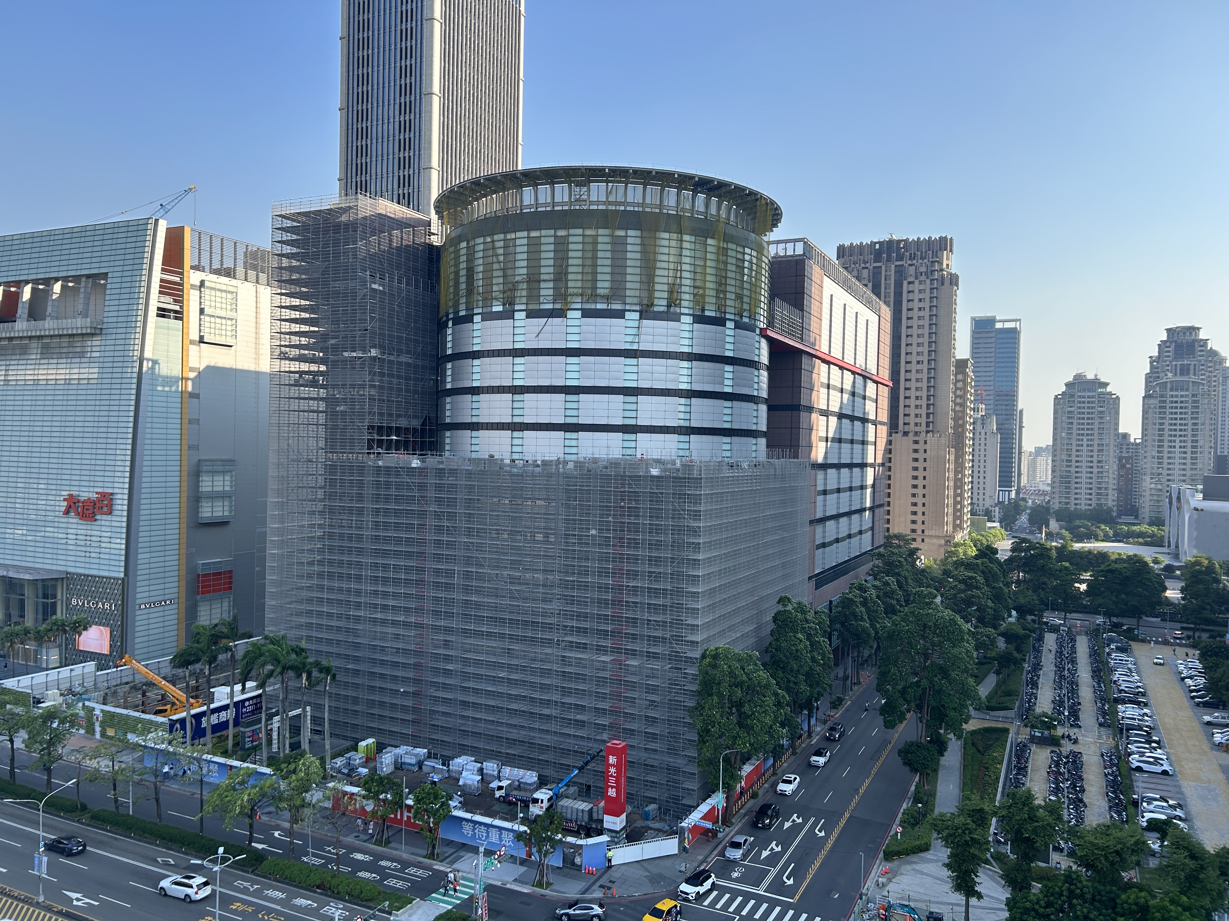 以新店鋪規格重啟    新光復業高標檢視不鬆懈...