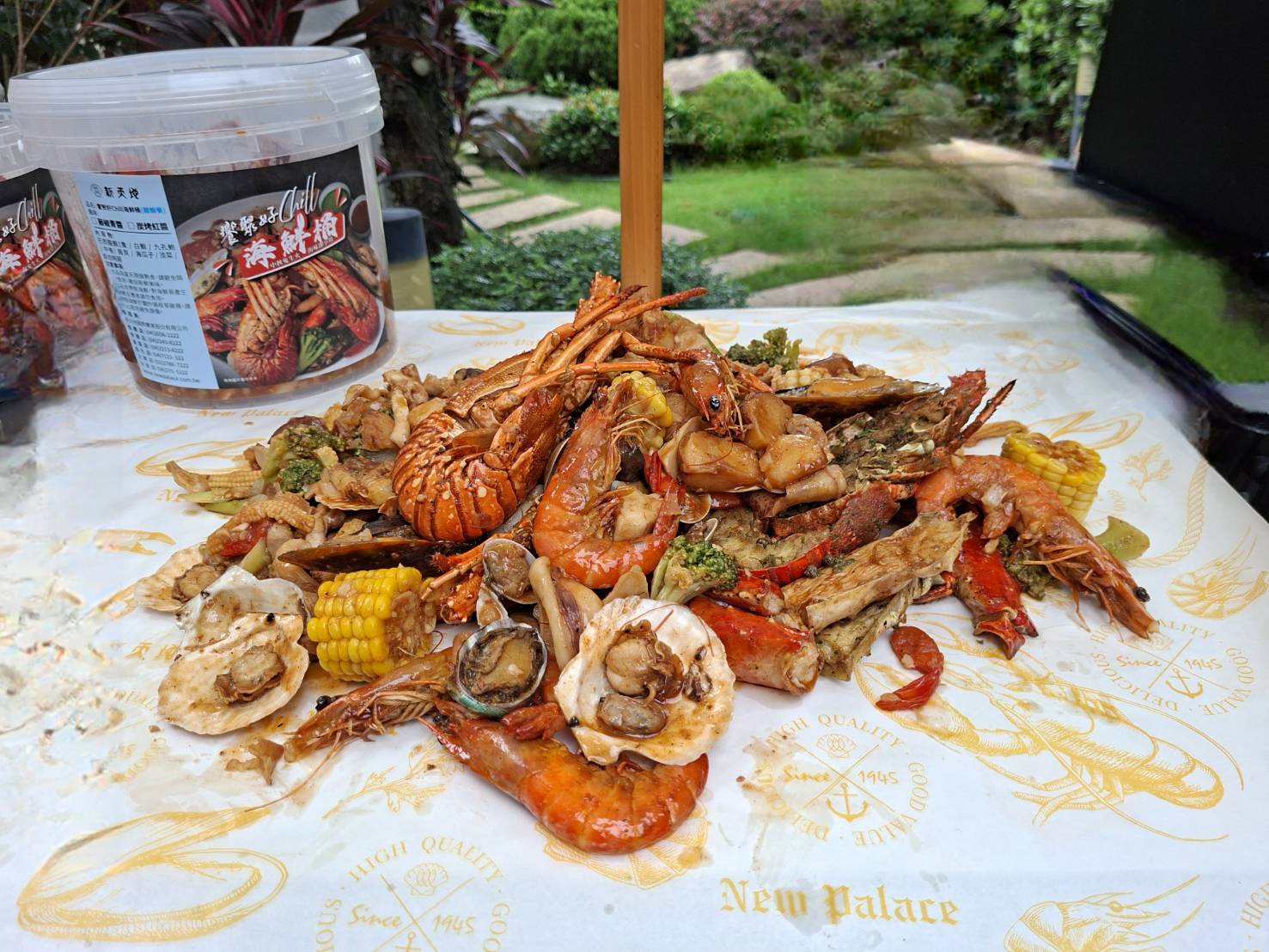 中秋必烤我只負責吃    辦桌王海鮮桶銷魂即食超搶手