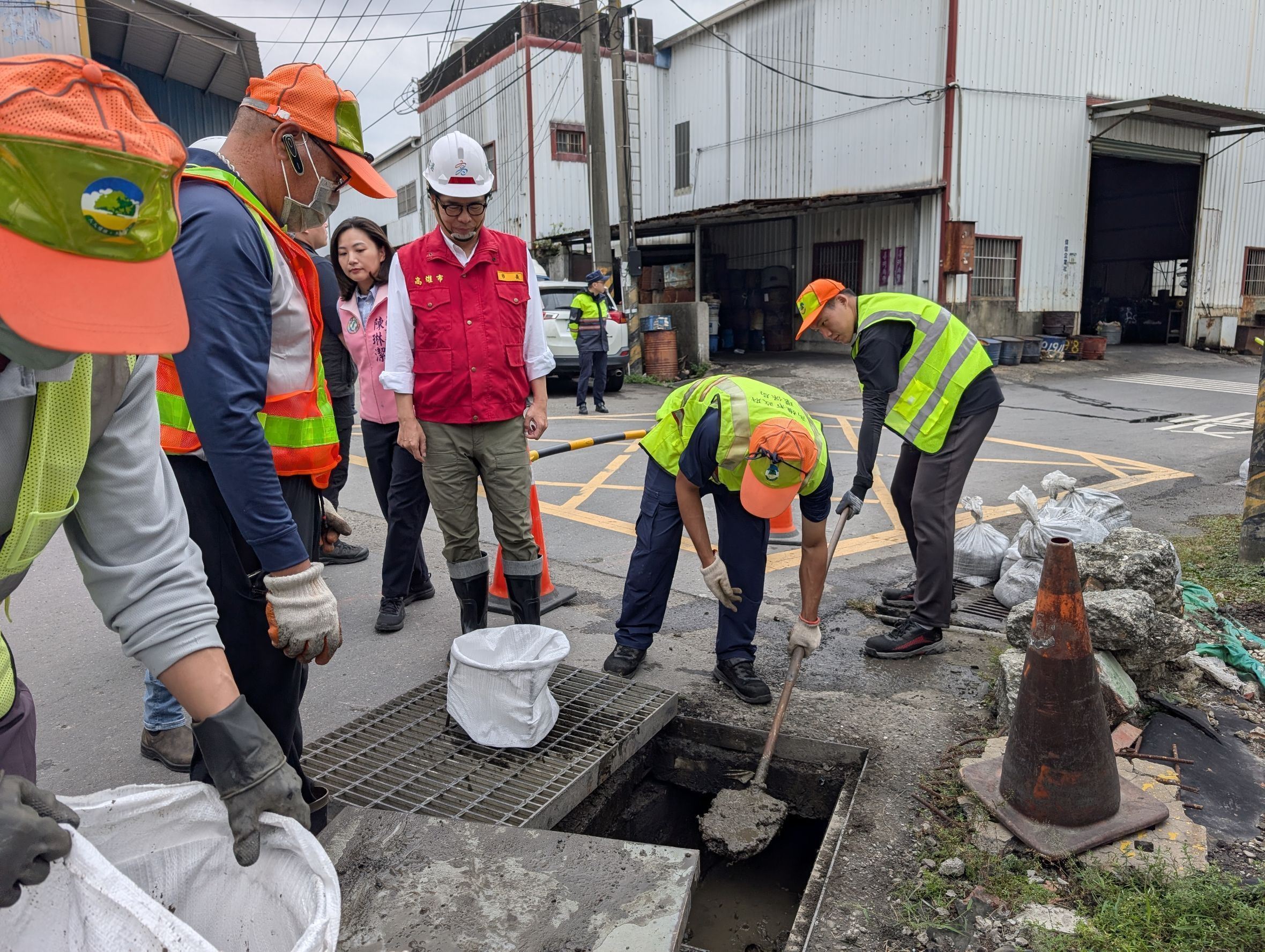 鳳凰颱風逼近　陳其邁市長巡察永安、茄萣、路竹三區防汛整備