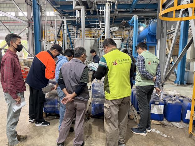 南市府呼籲工廠須於1月底前完成危險物品及選定化學物質申...