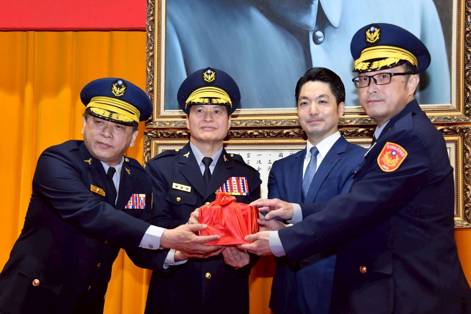 主持市警局聯合布達交接典禮 蔣萬安：治安基礎持續進化 ...
