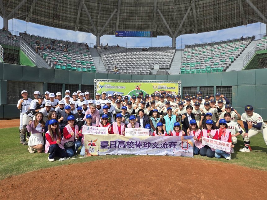 台日高中棒球交流熱鬧開打  葉澤山到場力挺青年選手續寫...