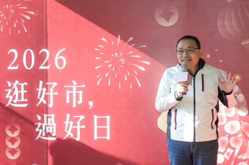 除夕倒數3天  侯友宜視察傳統市場及超市...