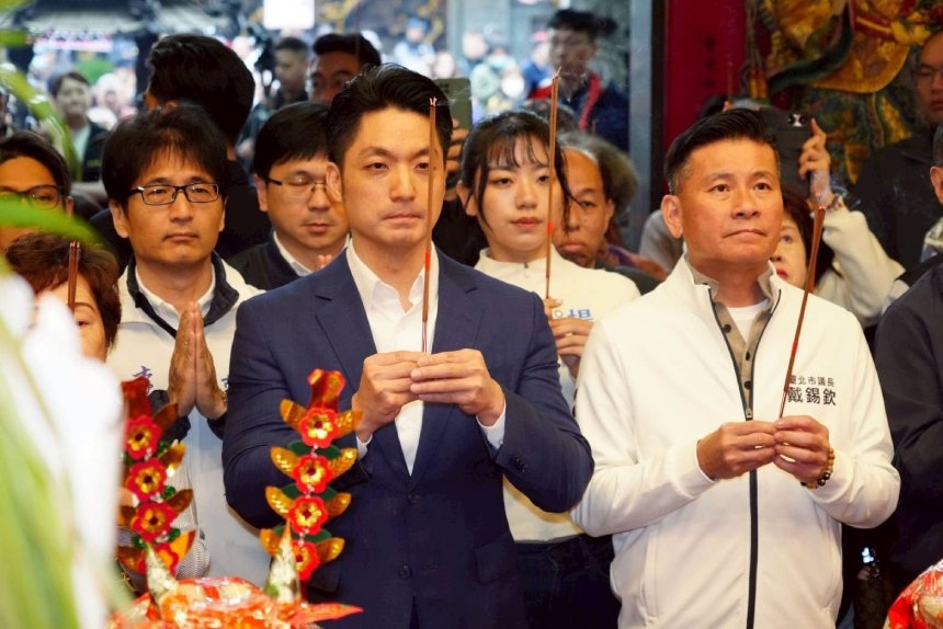 松山奉天宮祈福參拜  蔣萬安感謝公益付出...