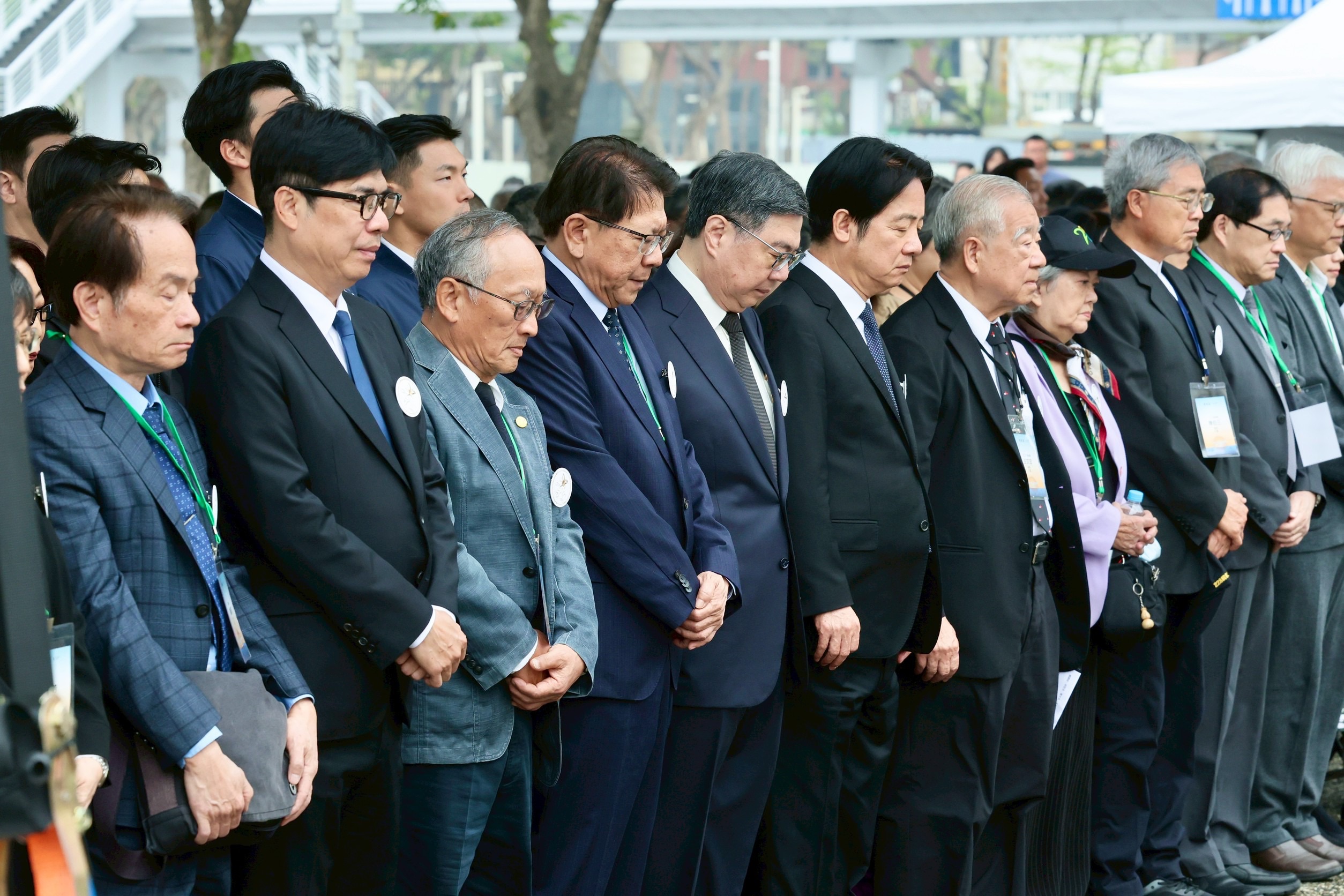 陪同賴總統出席二二八事件紀念儀式 陳其邁：勇敢台灣人讓陽光照亮美麗島嶼