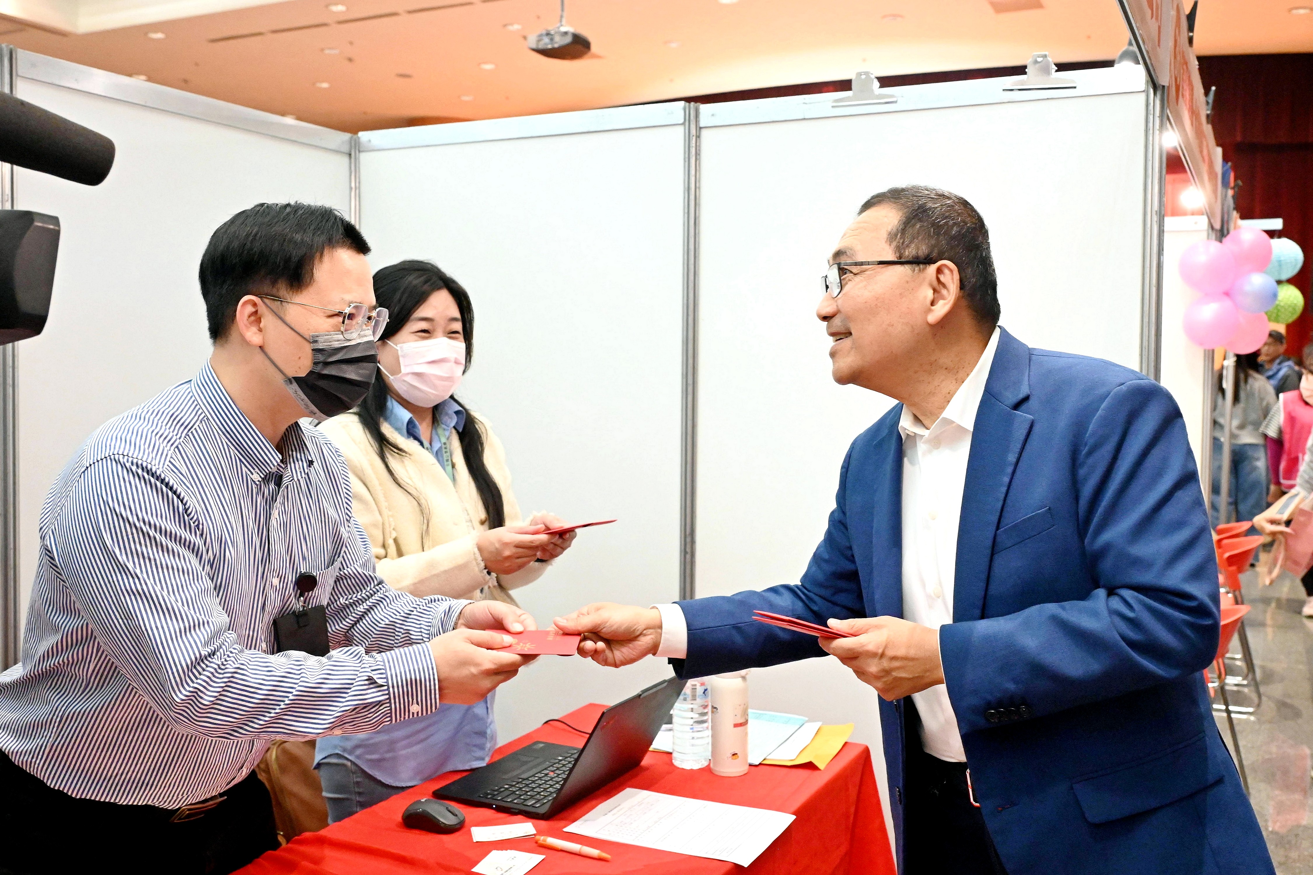 2026新北新春就業博覽會登場 侯友宜祝福民眾馬力全開 求職...