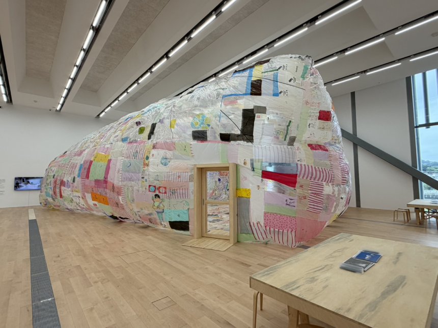 新北市美術館國際特展《共織宇宙》  3/21即將登場...