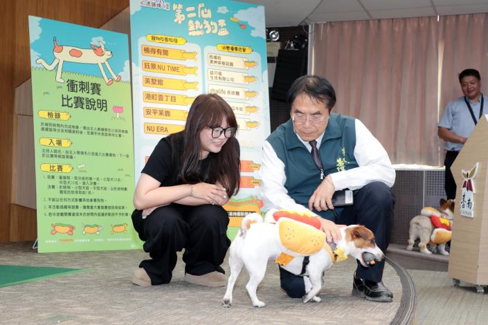 毛孩奔跑萌翻全場！台南虎頭埤第二屆熱狗盃開放報名...