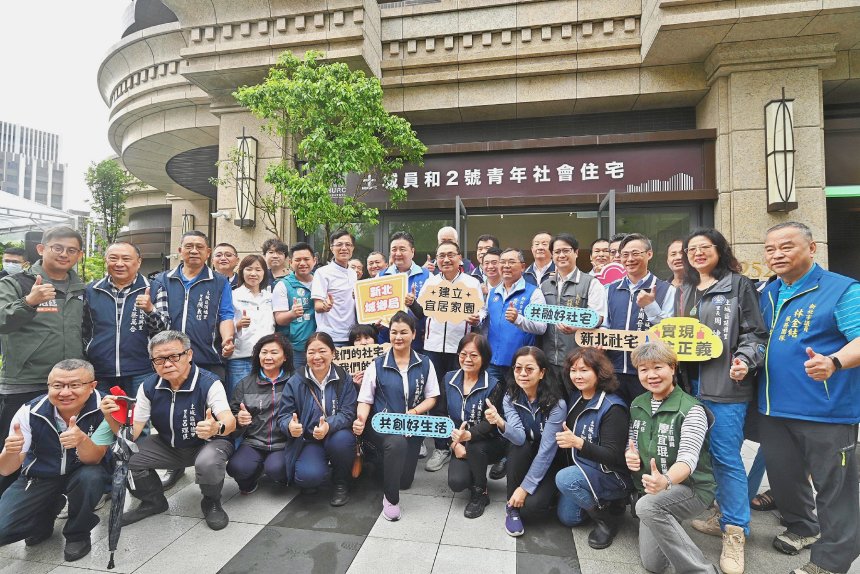 侯友宜視察土城員和2號社會住宅  宣布加碼社宅婚育戶比例...