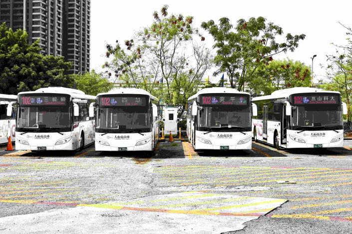 打造台南交通通勤新動脈 都會公車102路「崑山科大－安平」4...