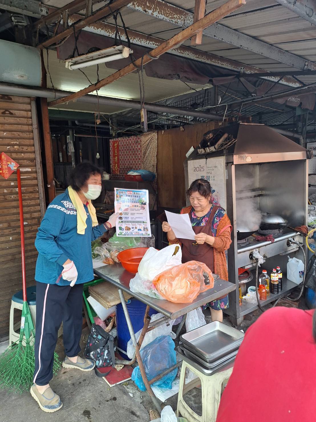 乾淨南區防鼠零死角！ 22里環保志工總動員大掃除...
