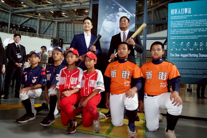 中國信託「60甲子園棒球特展」開幕  蔣萬安：感謝棒球前輩...