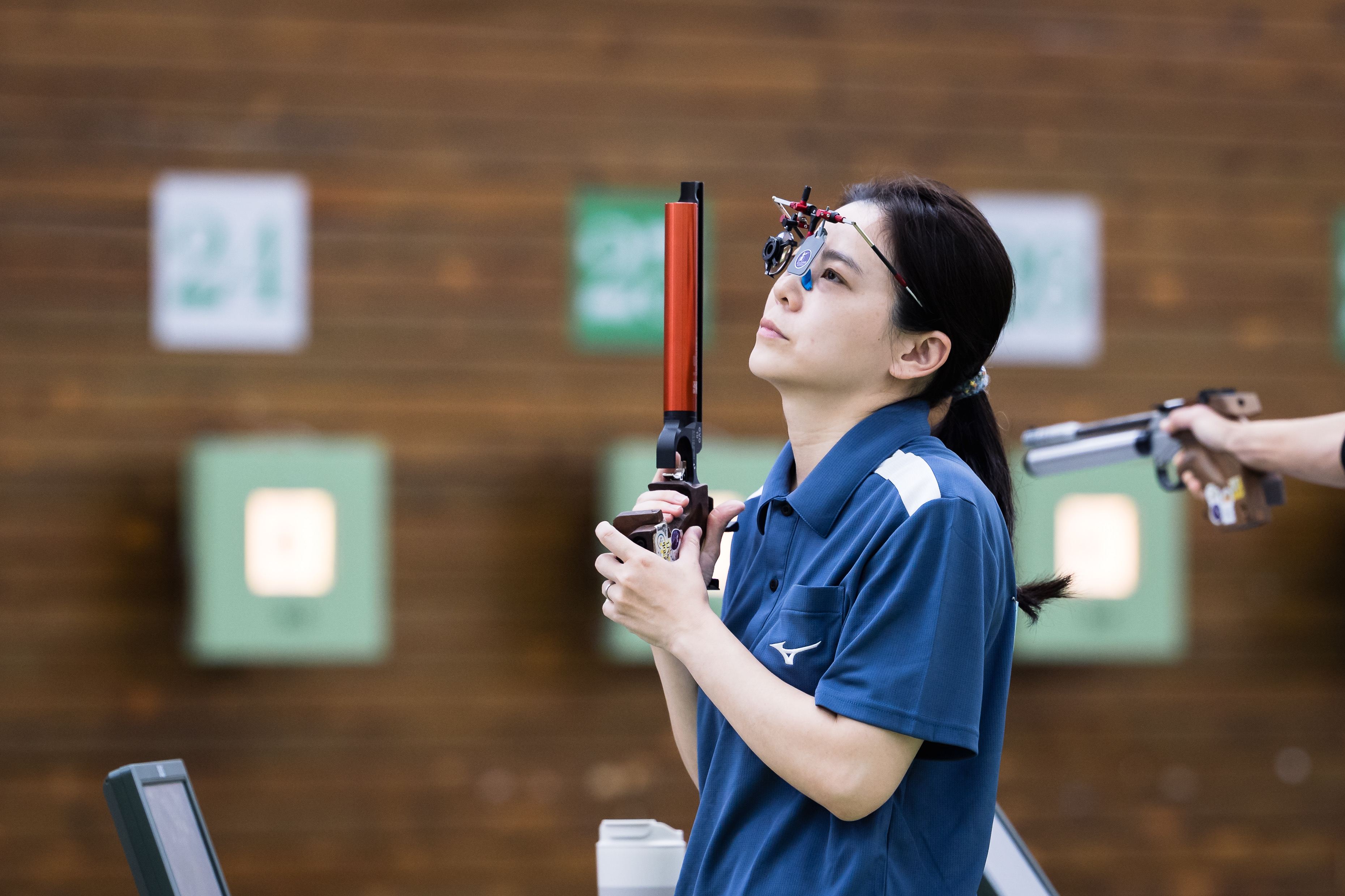 「為母則強」 臺北市射擊好手高雅茹射下全障運第一金...
