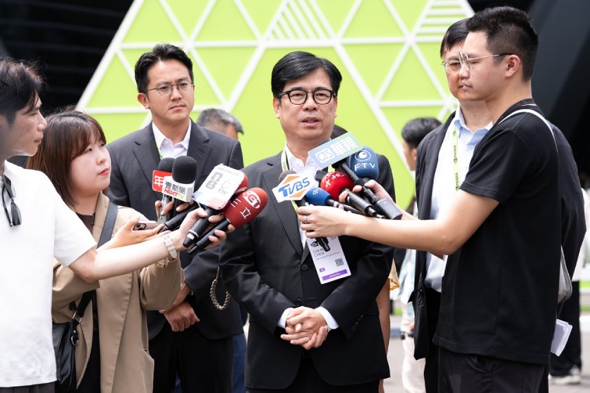陳其邁出席 NVIDIA GTC Taipei 2026 黃仁勳主題演講  高雄燈塔計畫接軌全球 Physical AI新趨勢