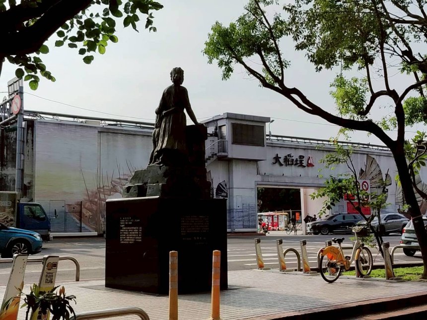 守望河港百年  大同16號廣場訴說昔日航運盛景...