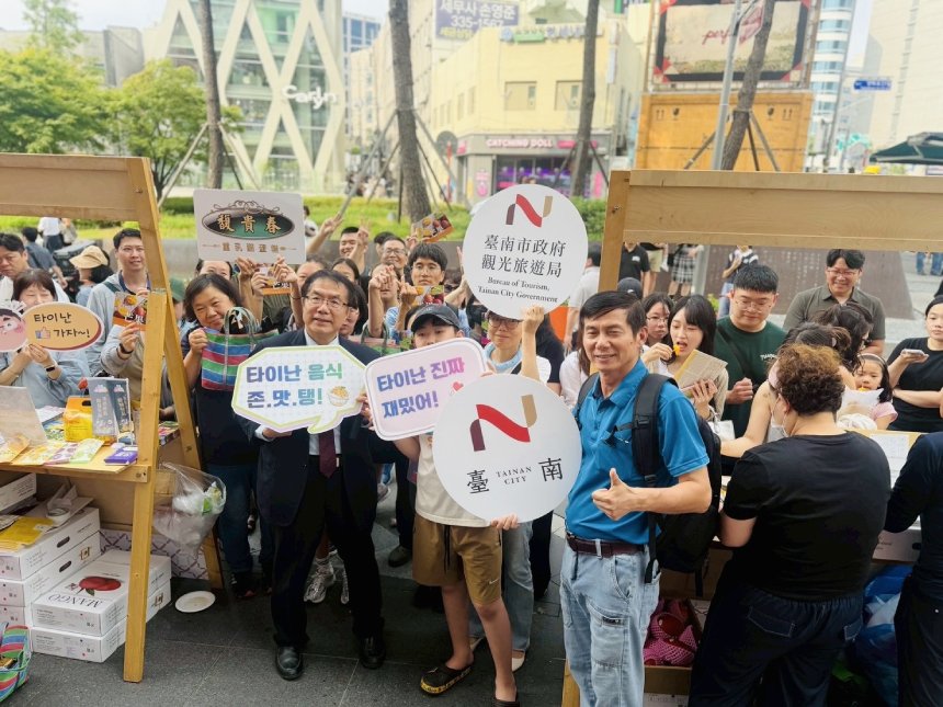 黃偉哲領軍前進弘大商圈行銷觀光農產  邀韓國年輕世代走...