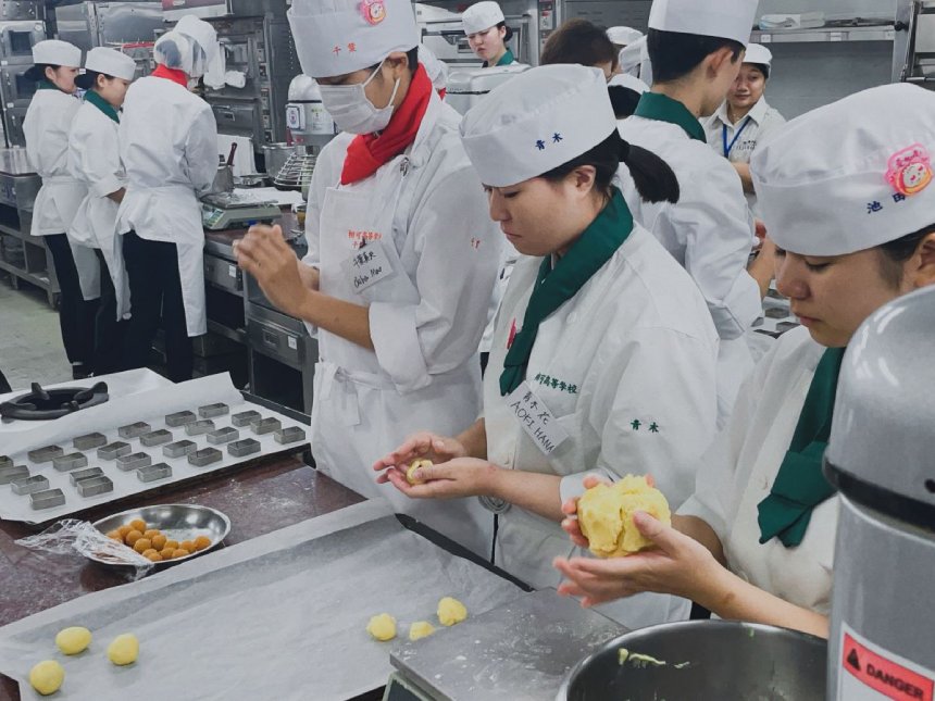 台日青年以料理對話  相可高校交流開平餐飲深化國際教育...