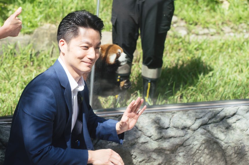 小貓熊「甜甜」、「樂樂」首亮相  蔣萬安邀大小朋友遊動...