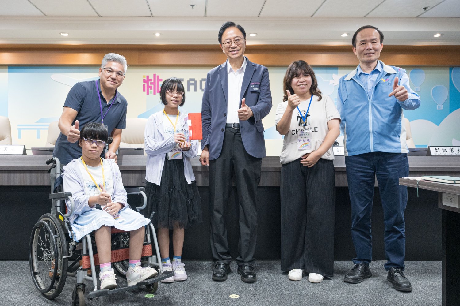 瑞梅國小陳品媗榮獲2026總統教育獎  張善政肯定勇敢逐夢展...