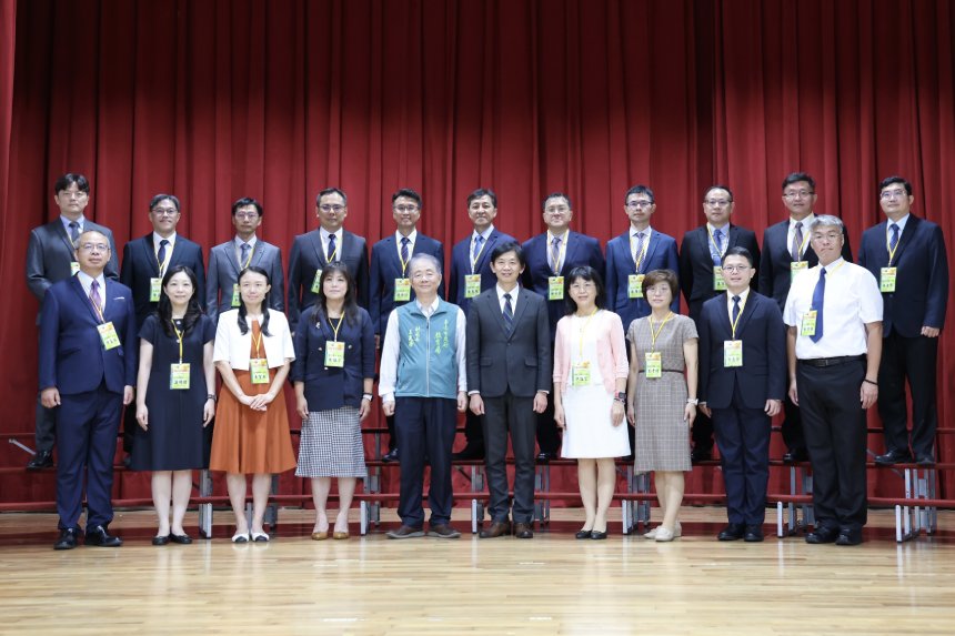 南市各級學校長、園長布達交接  黃偉哲期勉打造更優質教...