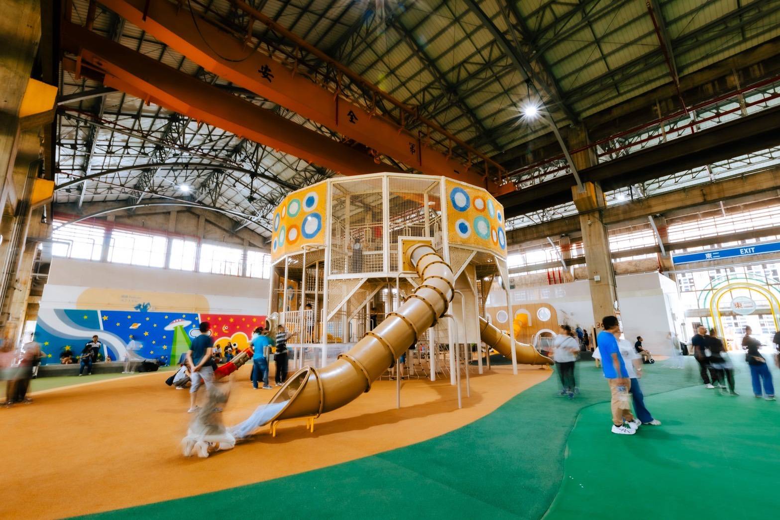 臺鐵高雄機廠轉身親子遊樂園區 陳其邁：讓歷史在歡笑中延續