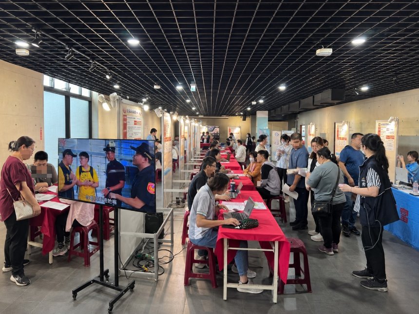 加倍在地親民媒合率逾六成！  大甲海線徵才導入履歷E化