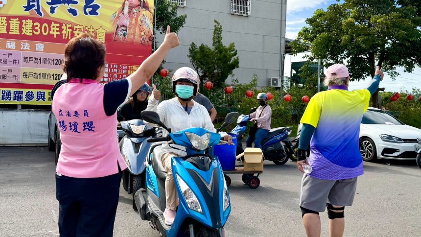 從18歲到72歲都來考  大雅機車下鄉考照135人拚「All Pass」...