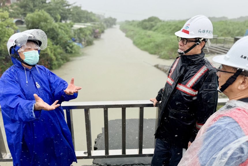 嚴防豪雨致災  陳其邁視察北高雄防汛設施強化抽排整備