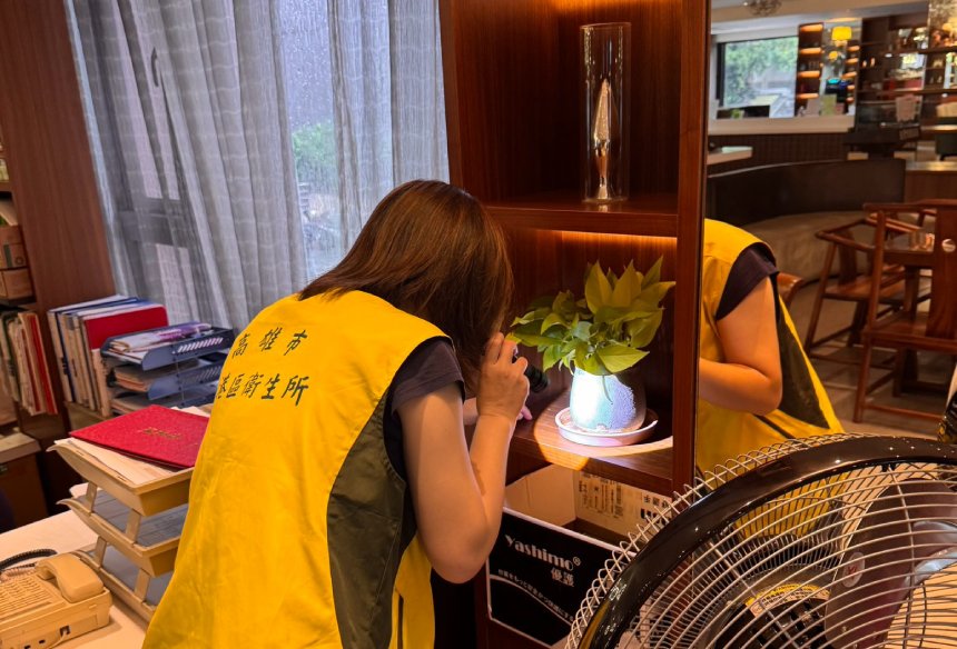 高雄新增1例境外移入登革熱個案  衛生局籲民眾豪雨後落實巡倒清刷清除孳生源