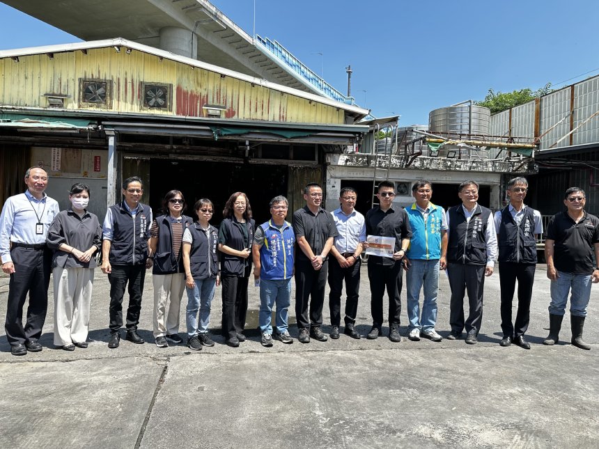 財委考察豐原肉品處理場  見證營運高效能穩定肉品供應
