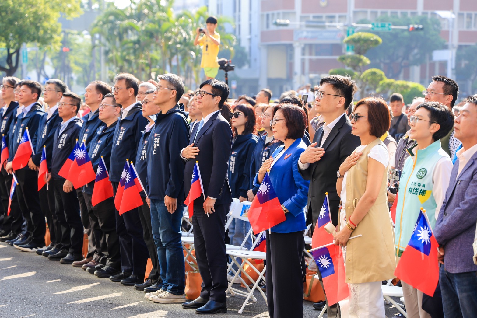 高雄市慶祝115年國慶升旗典禮 陳其邁分享高雄6年進步與蛻變